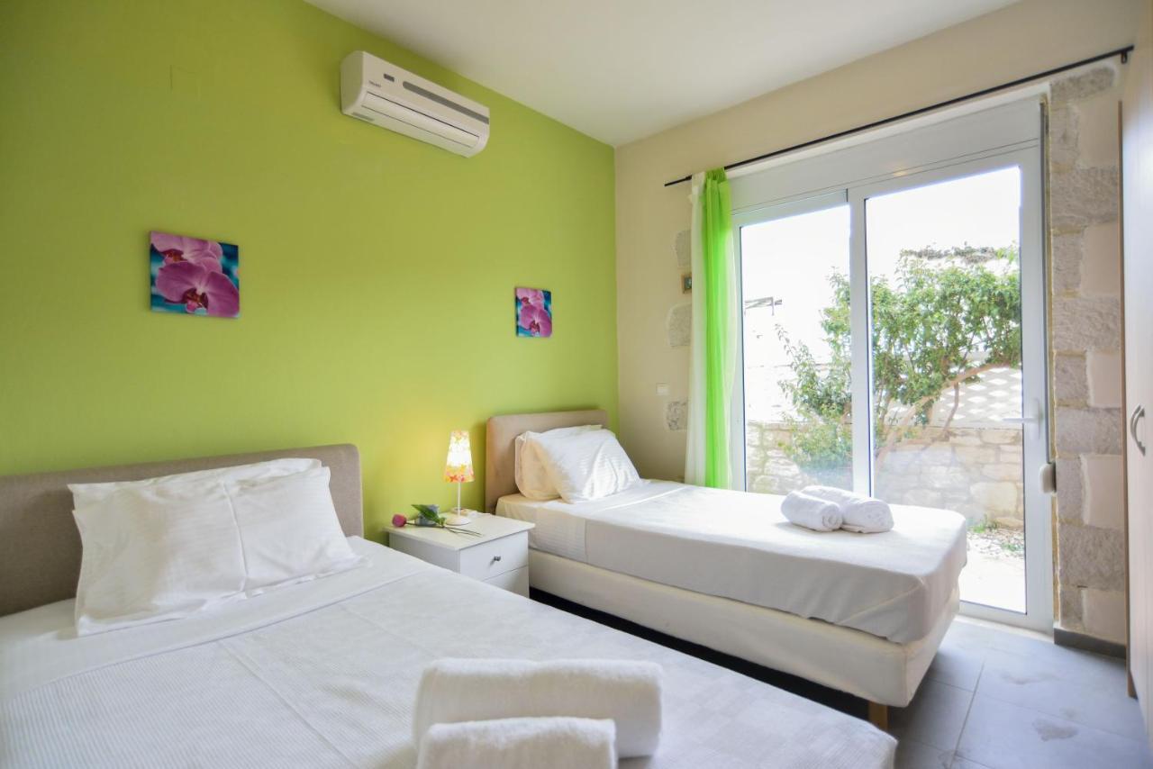 Villa Nopigia Mare Kissamos Bagian luar foto